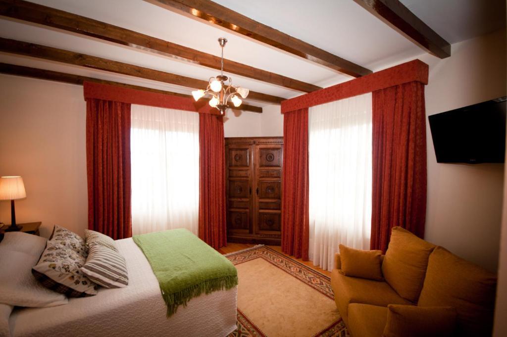 Hotel Villa Miramar Llanes Habitación foto
