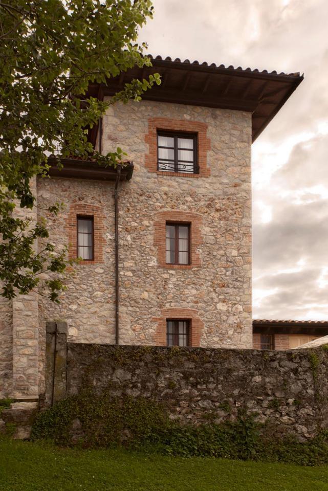 Hotel Villa Miramar Llanes Exterior foto